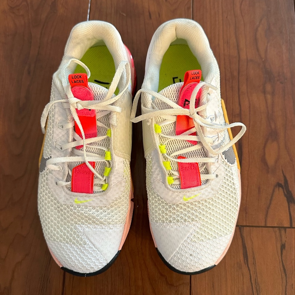 Nike Women’s Metcon Training Shoe